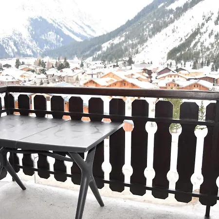 Avec Balcon Ensoleille, A 400m Des Commerces Et Telepherique A - Fr-1-464-69 Apartment